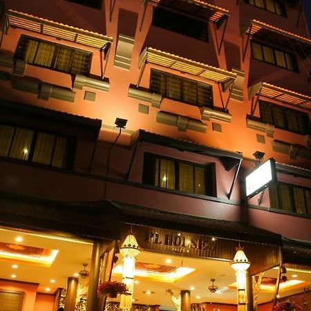 Pl Guesthouse Patong 외부 사진