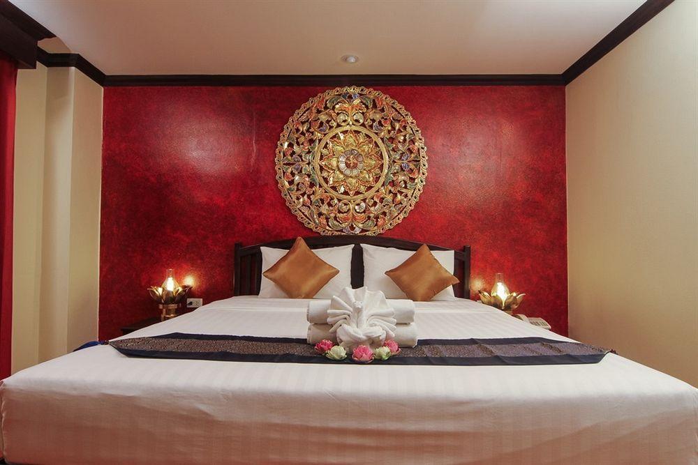 Pl Guesthouse Patong 외부 사진