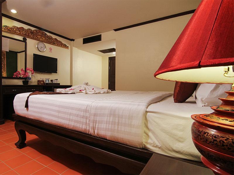 Pl Guesthouse Patong 외부 사진
