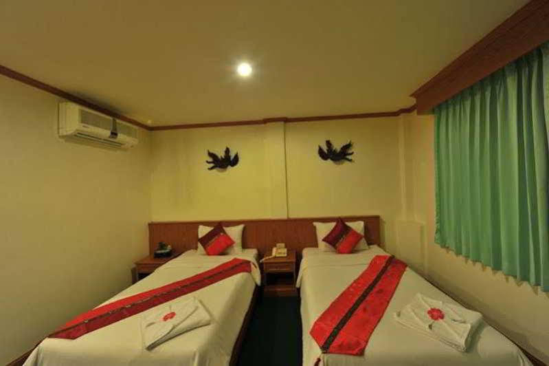 Pl Guesthouse Patong 외부 사진
