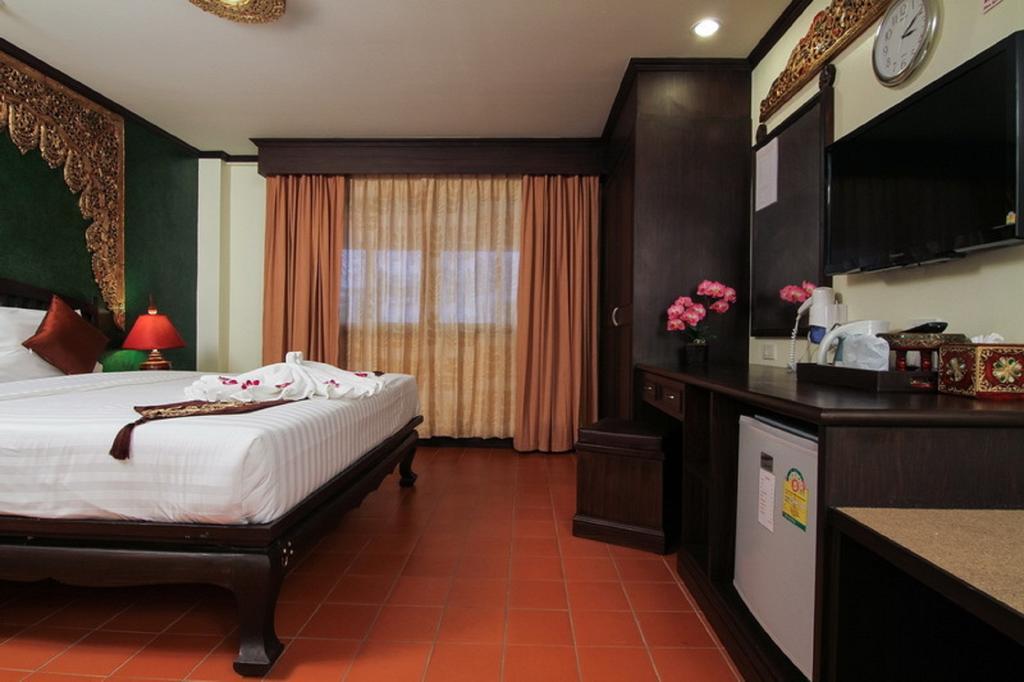 Pl Guesthouse Patong 외부 사진
