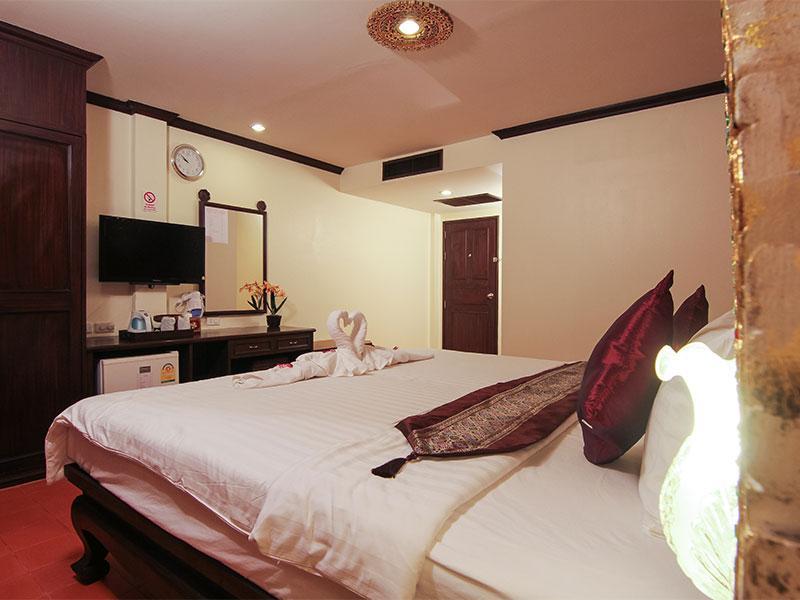 Pl Guesthouse Patong 외부 사진
